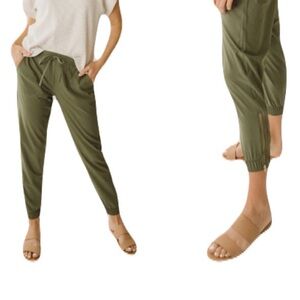 Albion Women’s Sage Green Small Nylon Blend Zip Cinched Ankle Jogger Pants